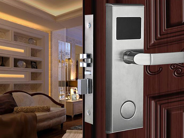 茄子河24小时上门开锁公司