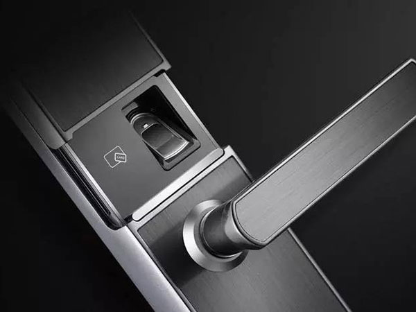 茄子河24小时上门开锁公司